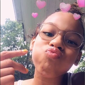 Meet your Posher, Jailah